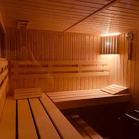 Dom Blisko Natury Letnisko Dom A Holiday home Boszkowo-Letnisko